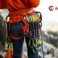 Actividades de riesgo en viajes: buceo, trekking y moto, los límites reales del seguro de viaje