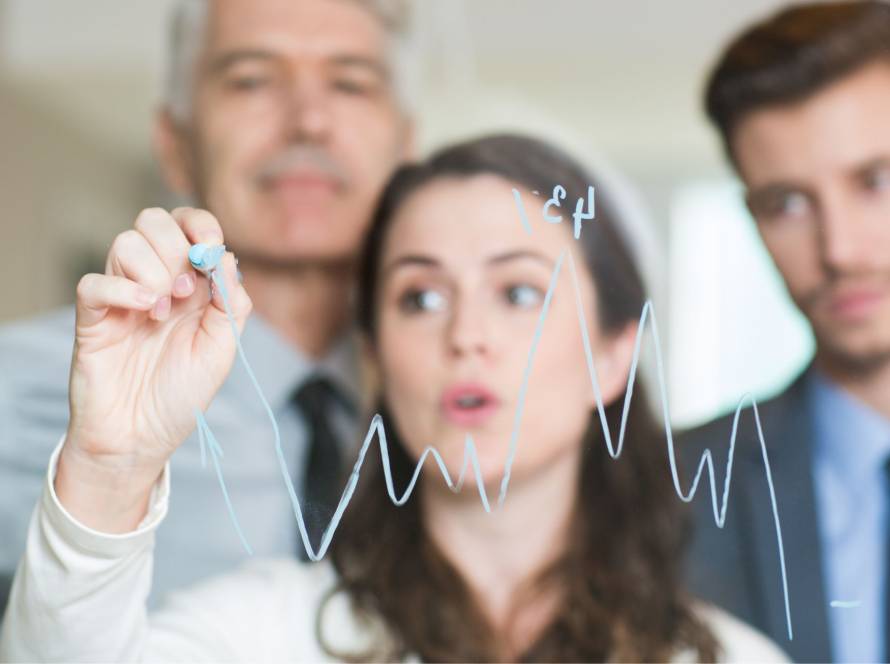 Revisión de seguros en evolución de empresa